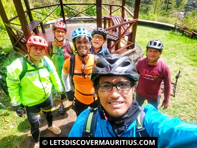 Cycling group ride Mauritius image