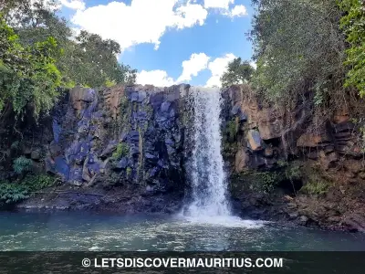Minissy waterfall Mauritius image